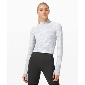 LULULEMON pace pursuit half zip!